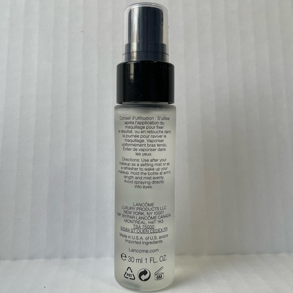 Lancôme
Fix It Forget It Hydrating Makeup Setting Spray - Picture 3 of 8